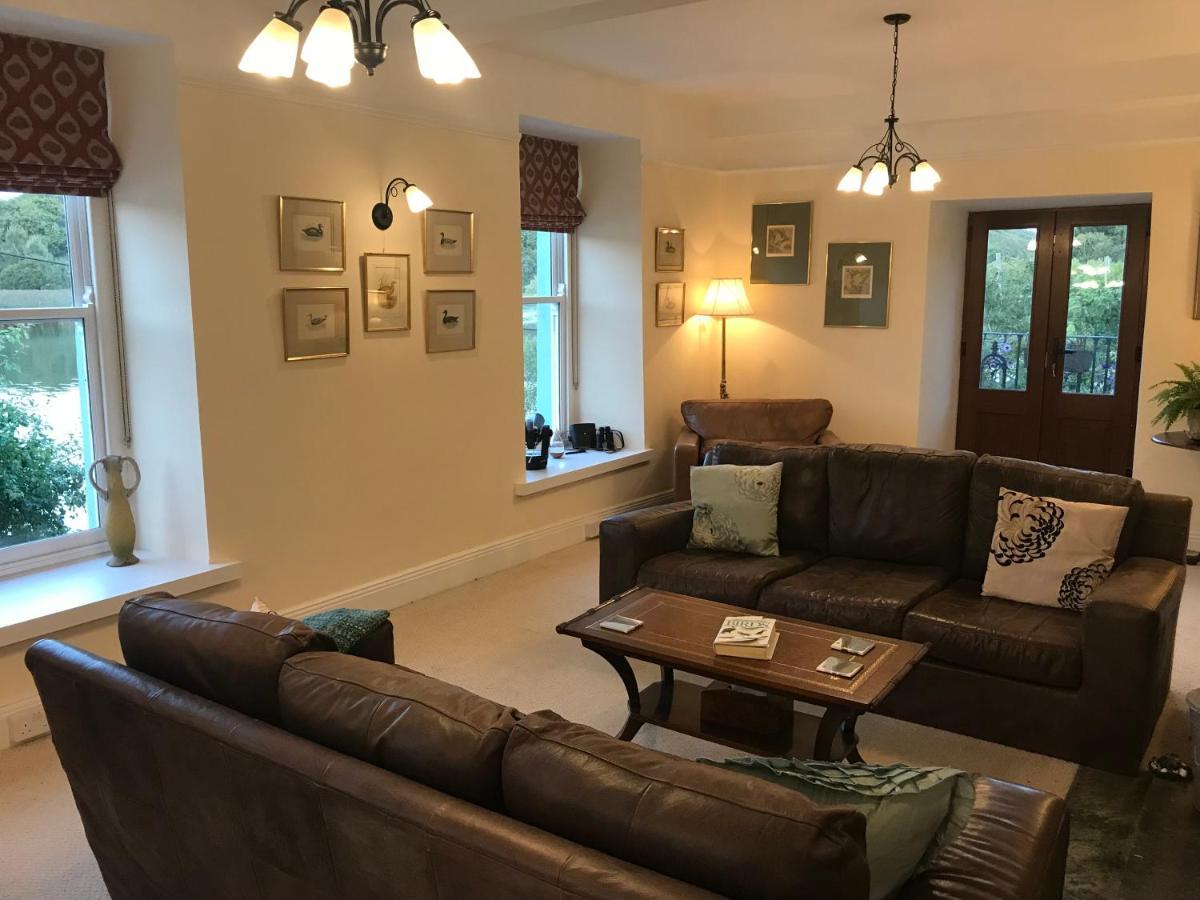 Riverbank House Bed And Breakfast Innishannon Exterior foto