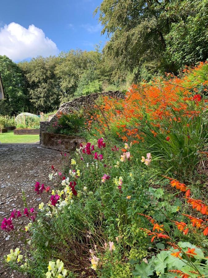 Riverbank House Bed And Breakfast Innishannon Exterior foto